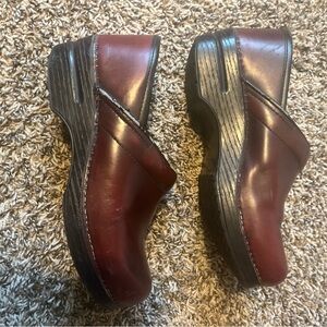 Dansko women’s shoes size 40